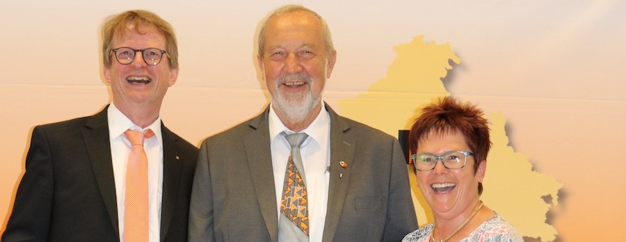 90 Jahre Jubiläum der Kolpingsfamilie Giesel -Walter Block aus Giesel erhielt Ehrenzeichen
