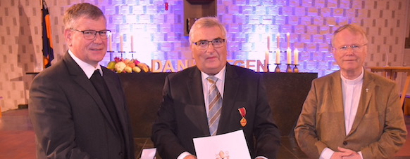 Kolpingbruder Franz Bartmann mit Verdienstmedaille der Bundesrepublik Deutschland und Sturmiusmedaille geehrt.