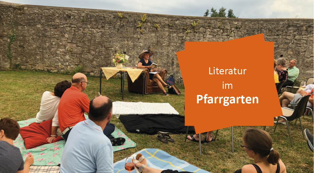 Literatur im Pfarrgarten